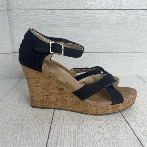 Toms | Black Strappy Cork Wedge - Picture 3 of 4
